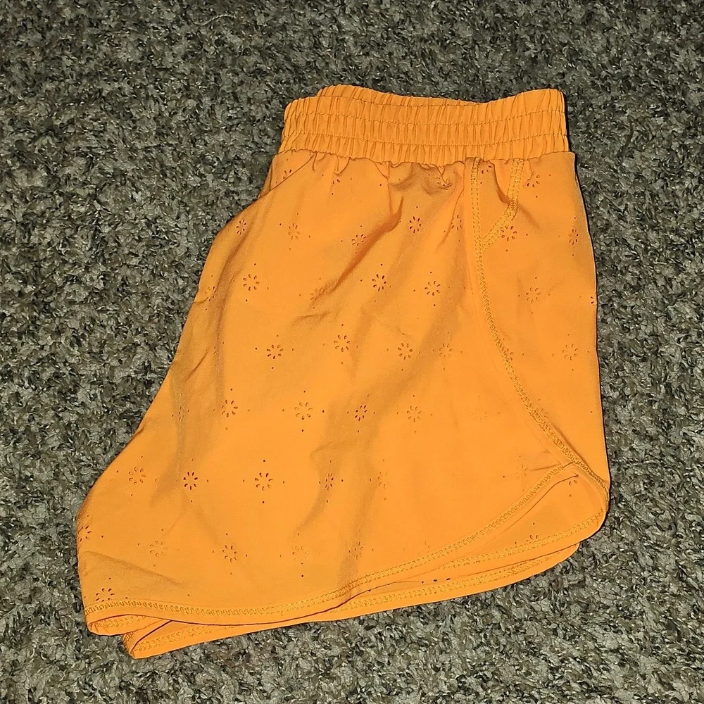 Yogalicious Nwots Girls Youth Brifht Orange Shorts With Liner. Sz Lg/12